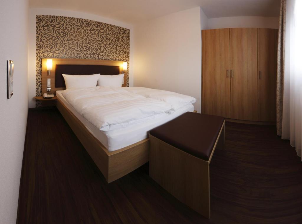 Hotel Fortuna Kirchzarten Quarto foto